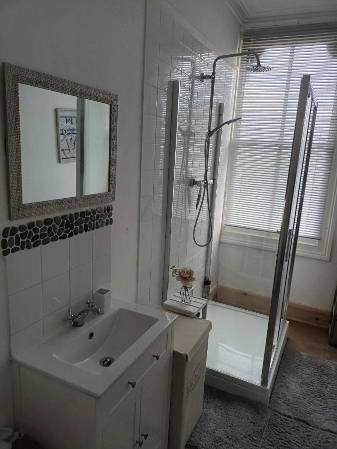 Central Broadstairs Apartment Close To Beach Exterior foto